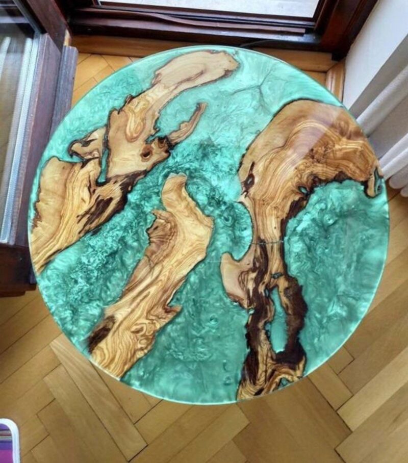 round wood epoxy table